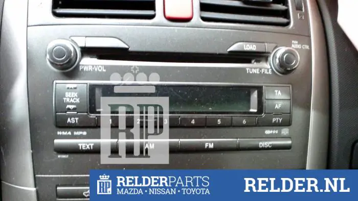 Radio CD player Toyota Auris