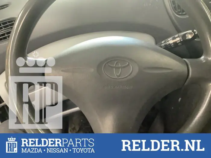 Left airbag (steering wheel) Toyota Yaris Verso