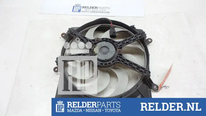 Air conditioning cooling fans Toyota Avensis