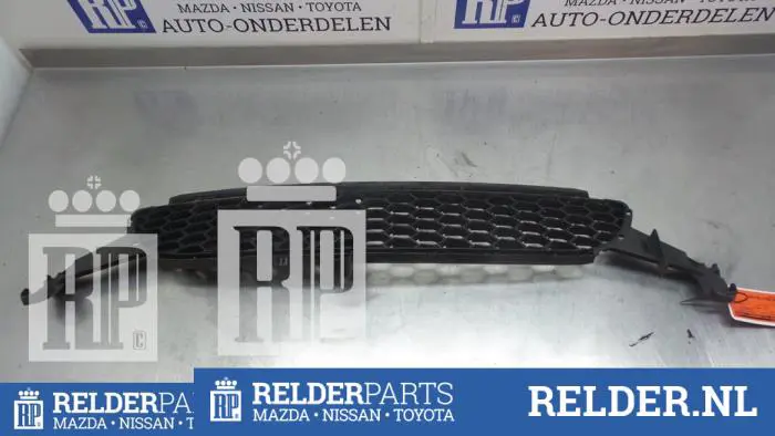 Front bumper strip, central Toyota Aygo